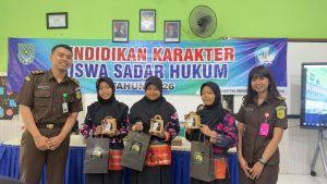 Sinergi Hebat! Jaksa Sahabat Murid Hadir Perkuat Karakter Siswa di Program “Sekolahku Aman, Nyaman, Ramah Anak”